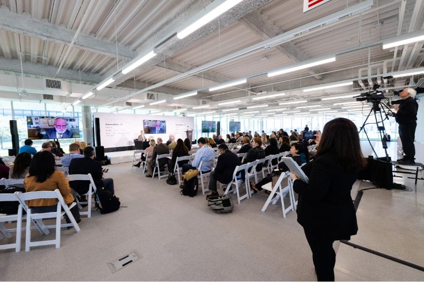 Google VP Vint Cerf speaks at Times Higher Education Digital Universities US Conference hosted by Illinois Tech