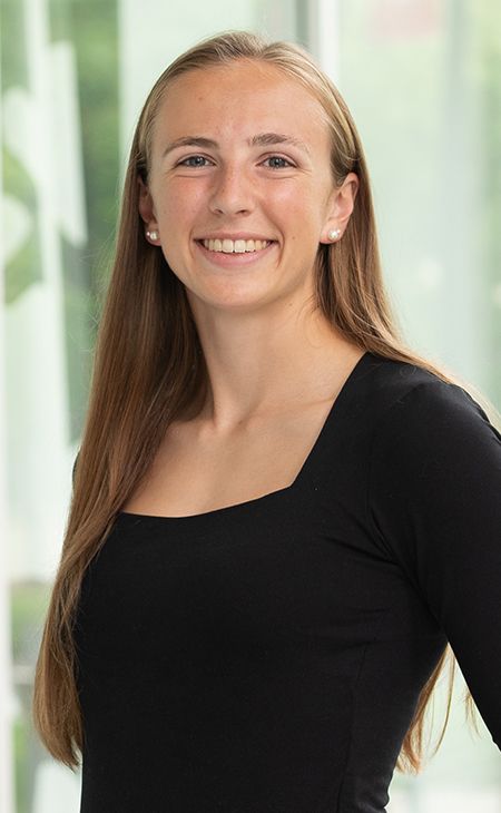 Gabriella Baltes (BCHM 3rd Year)