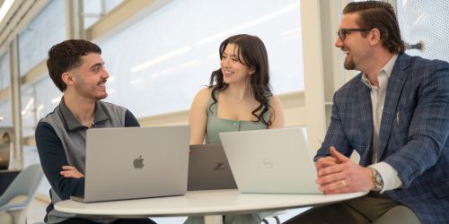 Illinois Tech graduate students work together at Kaplan Institute