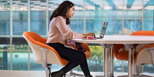 An Illinois Tech student works at Kaplan Institute
