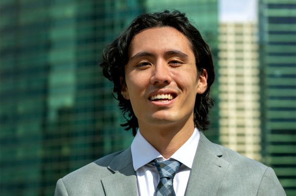 Illinois Tech student Nat Lewis